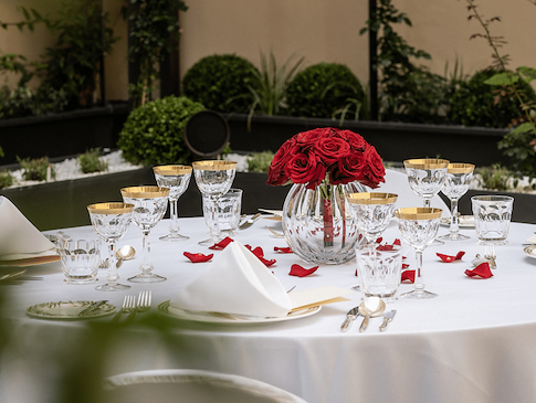 Romantic dinner at the garden